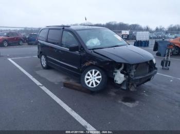  Salvage Chrysler Town & Country