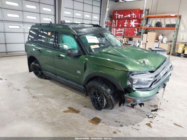  Salvage Ford Bronco