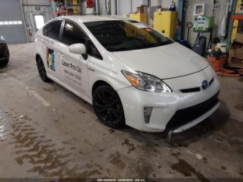  Salvage Toyota Prius