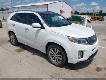  Salvage Kia Sorento