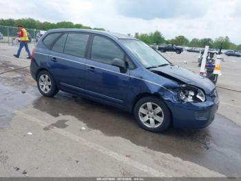  Salvage Kia Rondo