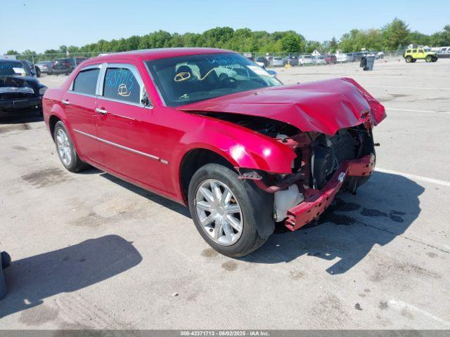  Salvage Chrysler 300
