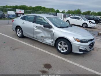  Salvage Chevrolet Malibu