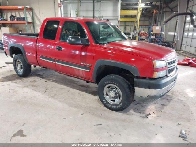  Salvage Chevrolet Silverado 2500