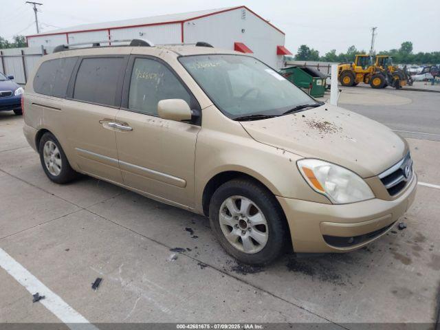  Salvage Hyundai Entourage