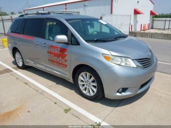  Salvage Toyota Sienna