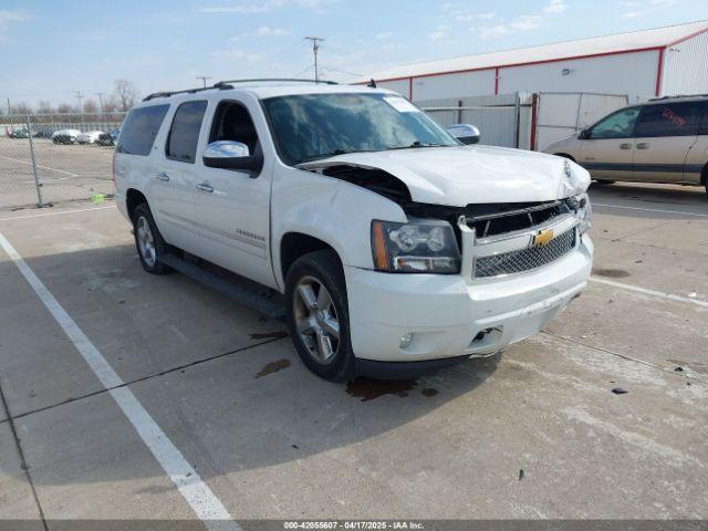  Salvage Chevrolet Suburban 1500
