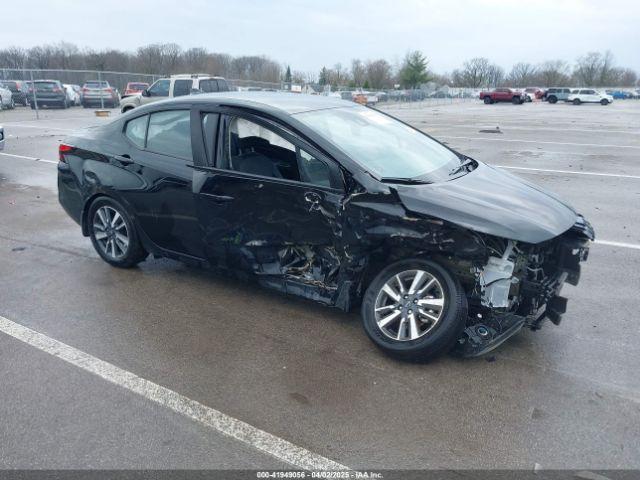  Salvage Nissan Versa