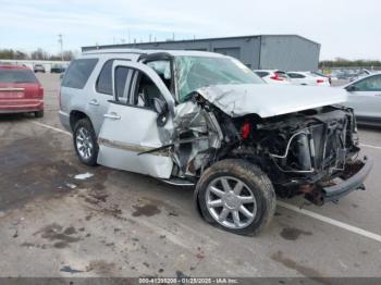  Salvage GMC Yukon