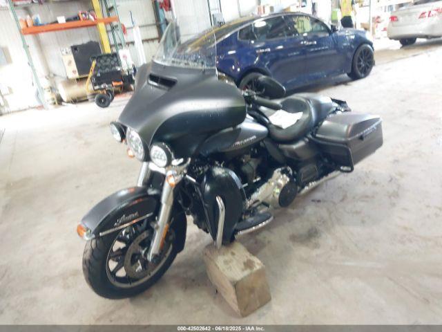  Salvage Harley-Davidson Flhtk
