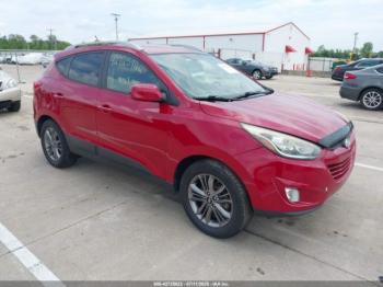  Salvage Hyundai TUCSON
