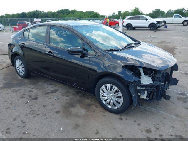  Salvage Kia Forte