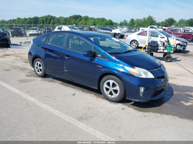  Salvage Toyota Prius