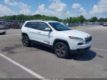 Salvage Jeep Cherokee