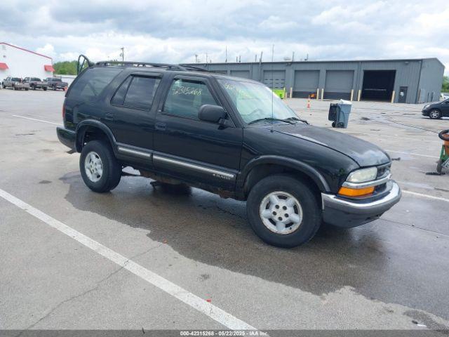  Salvage Chevrolet Blazer