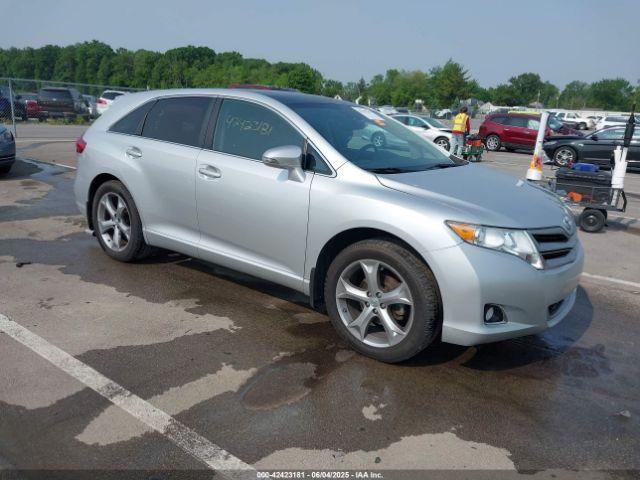  Salvage Toyota Venza