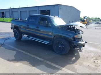  Salvage GMC Sierra 2500