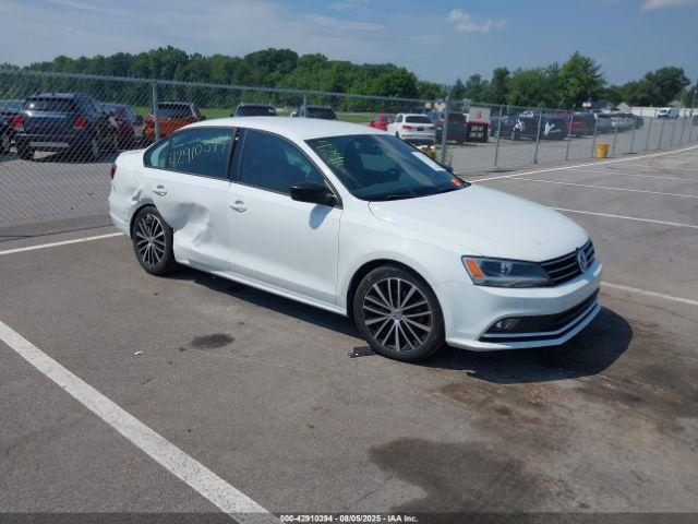  Salvage Volkswagen Jetta