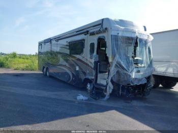  Salvage Freightliner Chassis