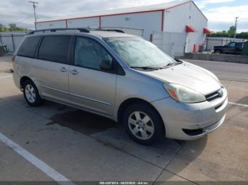  Salvage Toyota Sienna