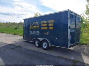 Salvage International Trailer