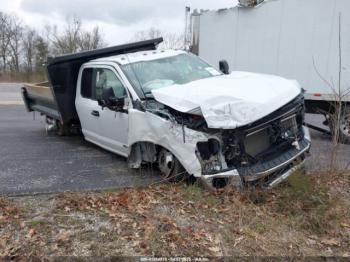  Salvage Ford F-350