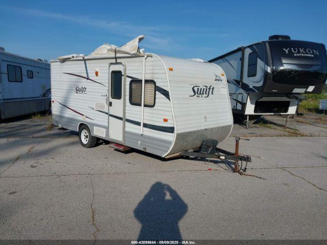  Salvage Jayco Jayflight