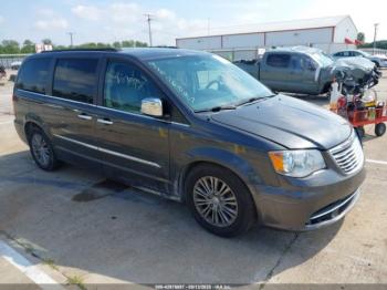  Salvage Chrysler Town & Country
