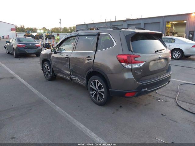  Salvage Subaru Forester