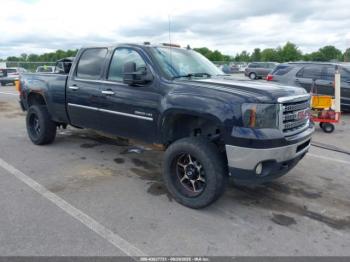  Salvage GMC Sierra 2500