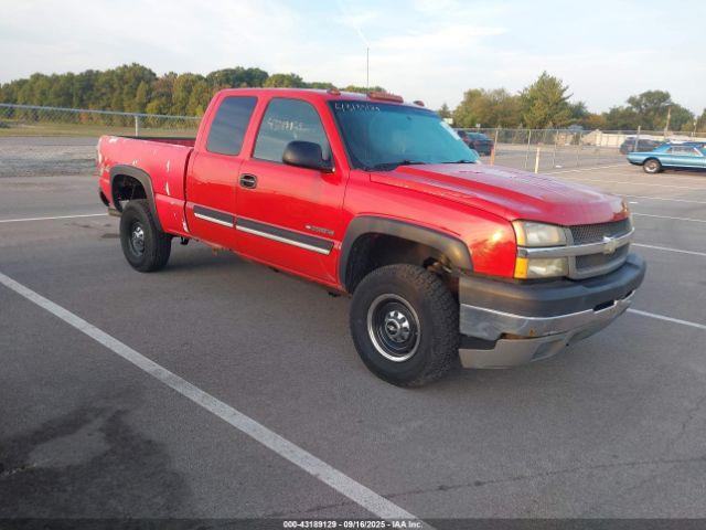  Salvage Chevrolet Silverado 2500