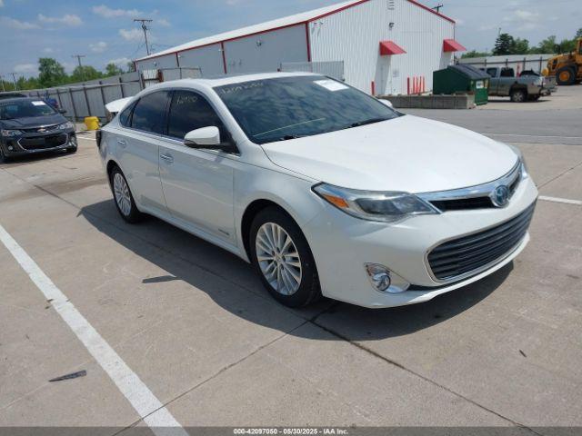  Salvage Toyota Avalon Hybrid