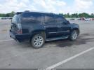 GMC Yukon Denali Image 15