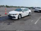 Toyota Camry Le Image 2