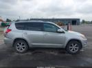 Toyota RAV4 Limited Image 8