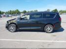 Chrysler Pacifica Limited Image 13