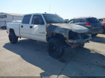  Salvage GMC Sierra 2500