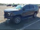 GMC Yukon Denali Image 7