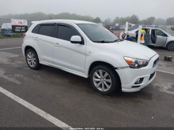  Salvage Mitsubishi Outlander