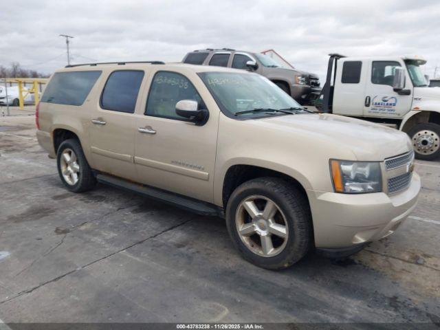  Salvage Chevrolet Suburban 1500