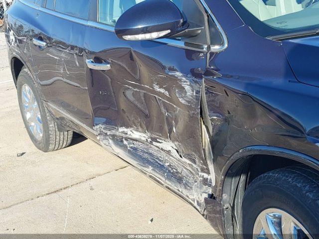 Buick Enclave Leather Image 7