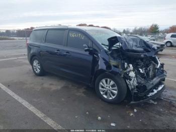 Salvage Kia Sedona