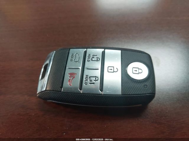 Kia Sedona Lx Image 16