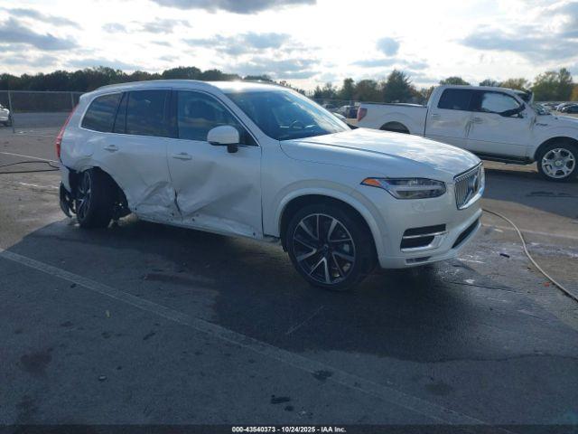  Salvage Volvo XC90