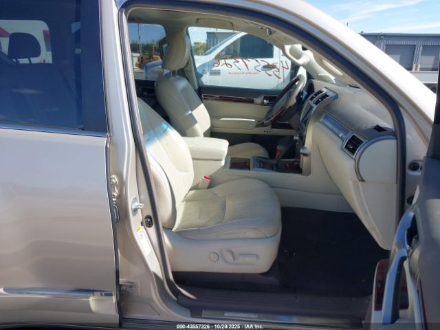 Lexus Gx Premium Image 16