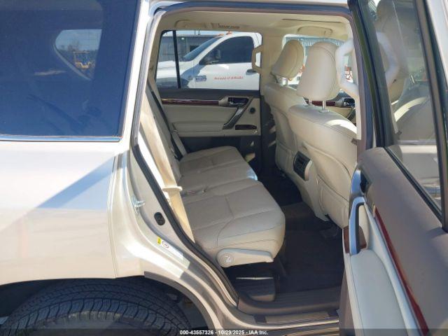 Lexus Gx Premium Image 6