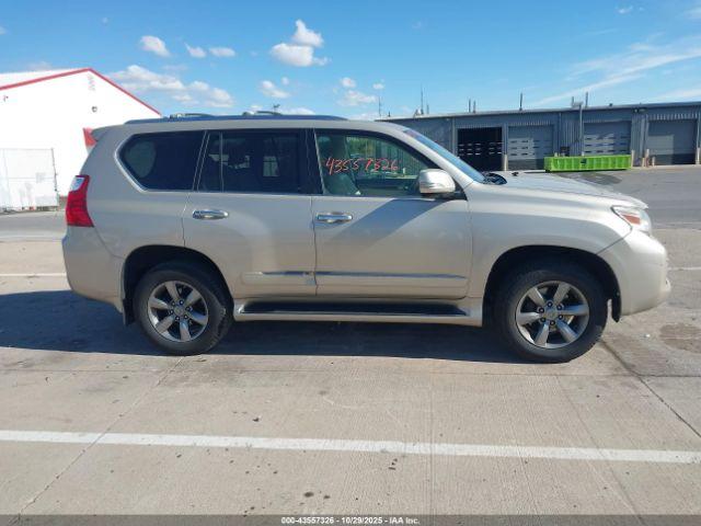 Lexus Gx Premium Image 13