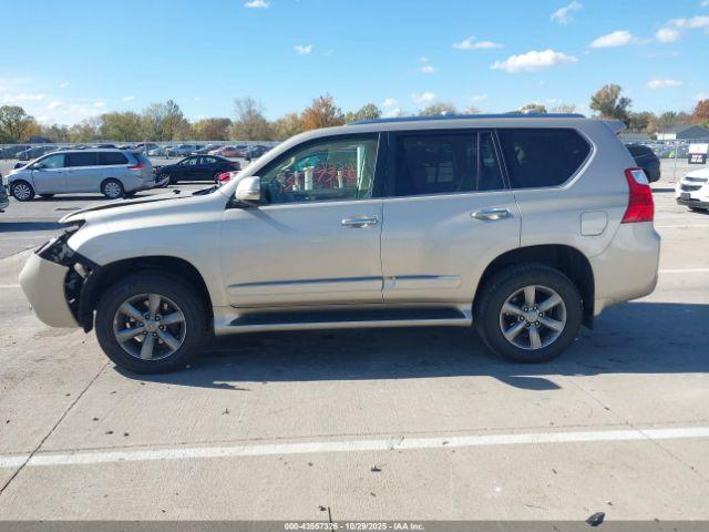 Lexus Gx Premium Image 9