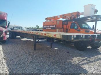  Salvage Great Dane Trailers Other