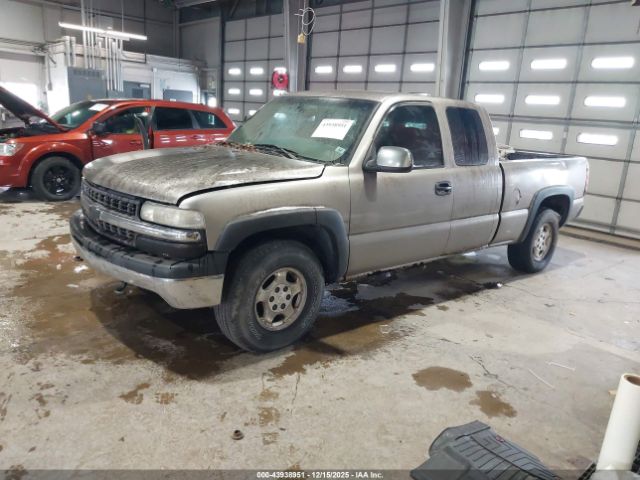 Chevrolet Silverado 1500 Ls Image 12